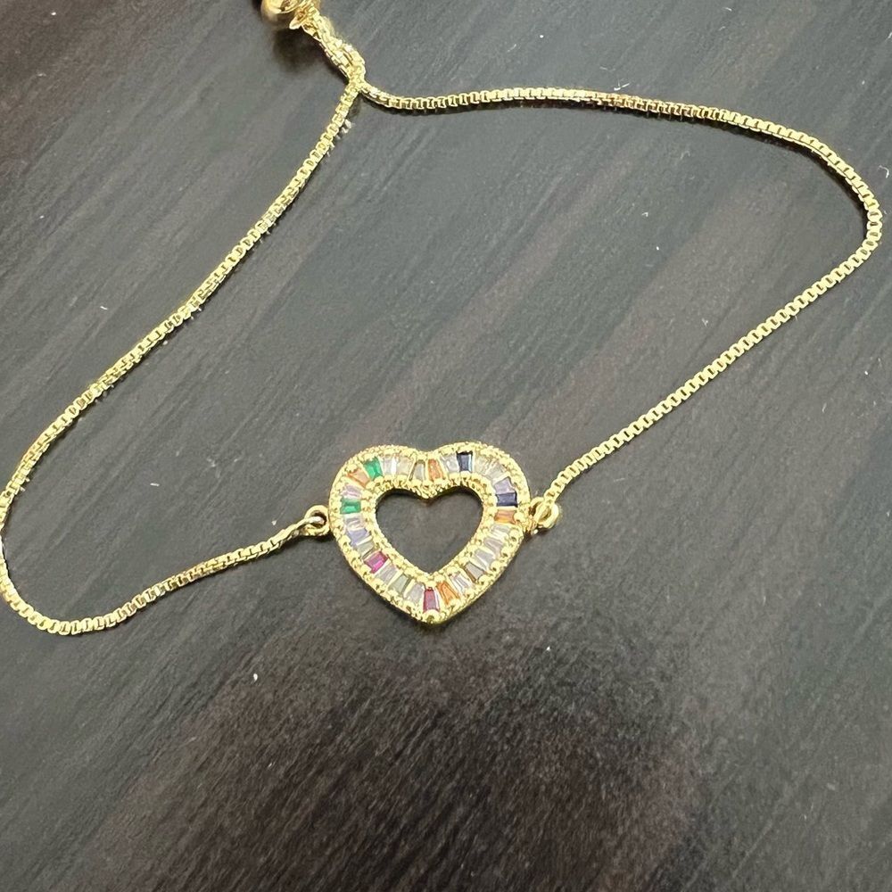 Rainbow heart adjustable bracelet gold tone